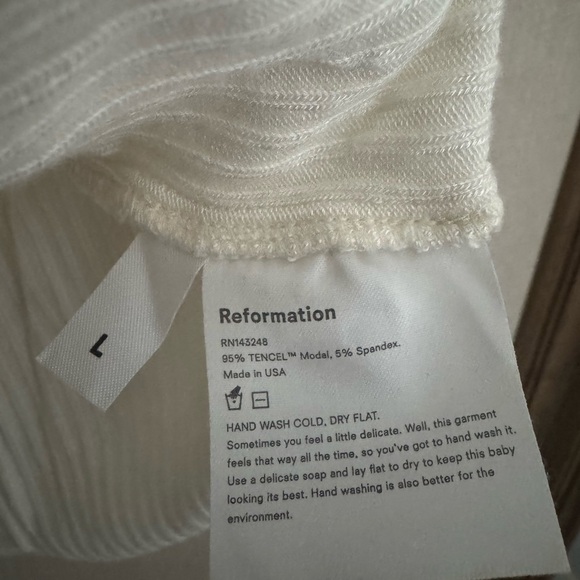 Reformation rubbed knit cinch  Top cream  sz L  Blouse - Picture 6 of 11